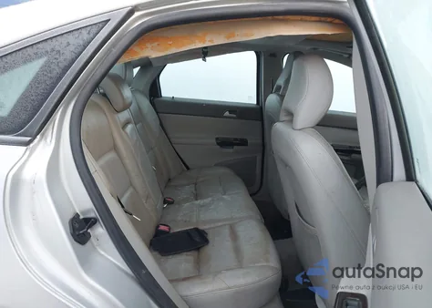 2005 Volvo S40 2.4I z USA, uszkodzony, nr VIN YV1MS390852093369